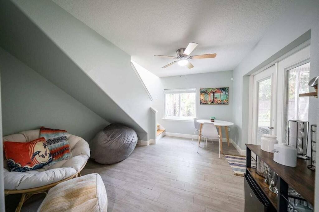 Beach House W/Putting Green/Game Rm/Rooftop Deck شاطئ كوكوا المظهر الخارجي الصورة
