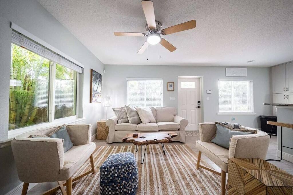 Beach House W/Putting Green/Game Rm/Rooftop Deck شاطئ كوكوا المظهر الخارجي الصورة