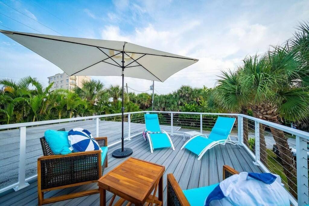 Beach House W/Putting Green/Game Rm/Rooftop Deck شاطئ كوكوا المظهر الخارجي الصورة
