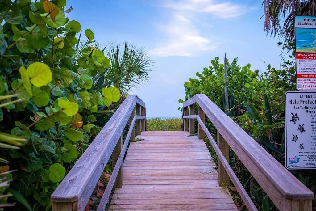 Beach House W/Putting Green/Game Rm/Rooftop Deck شاطئ كوكوا المظهر الخارجي الصورة